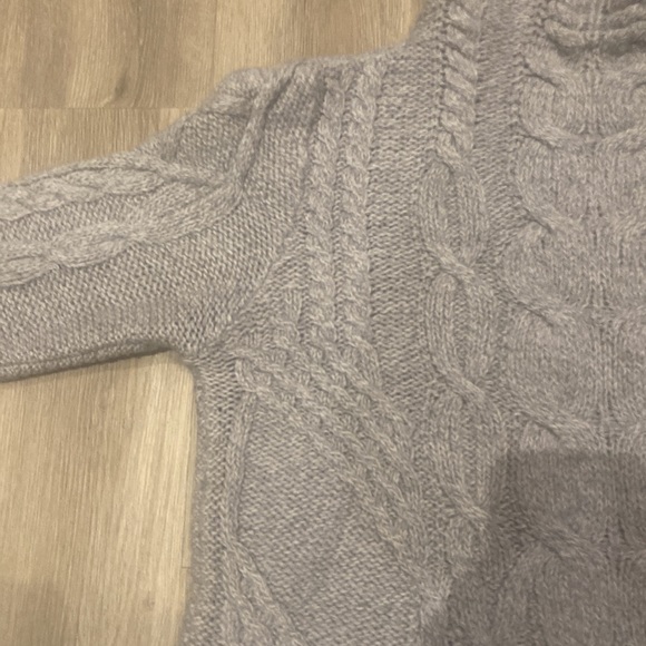 Aran Merino Wool Sweater - Picture 9 of 15